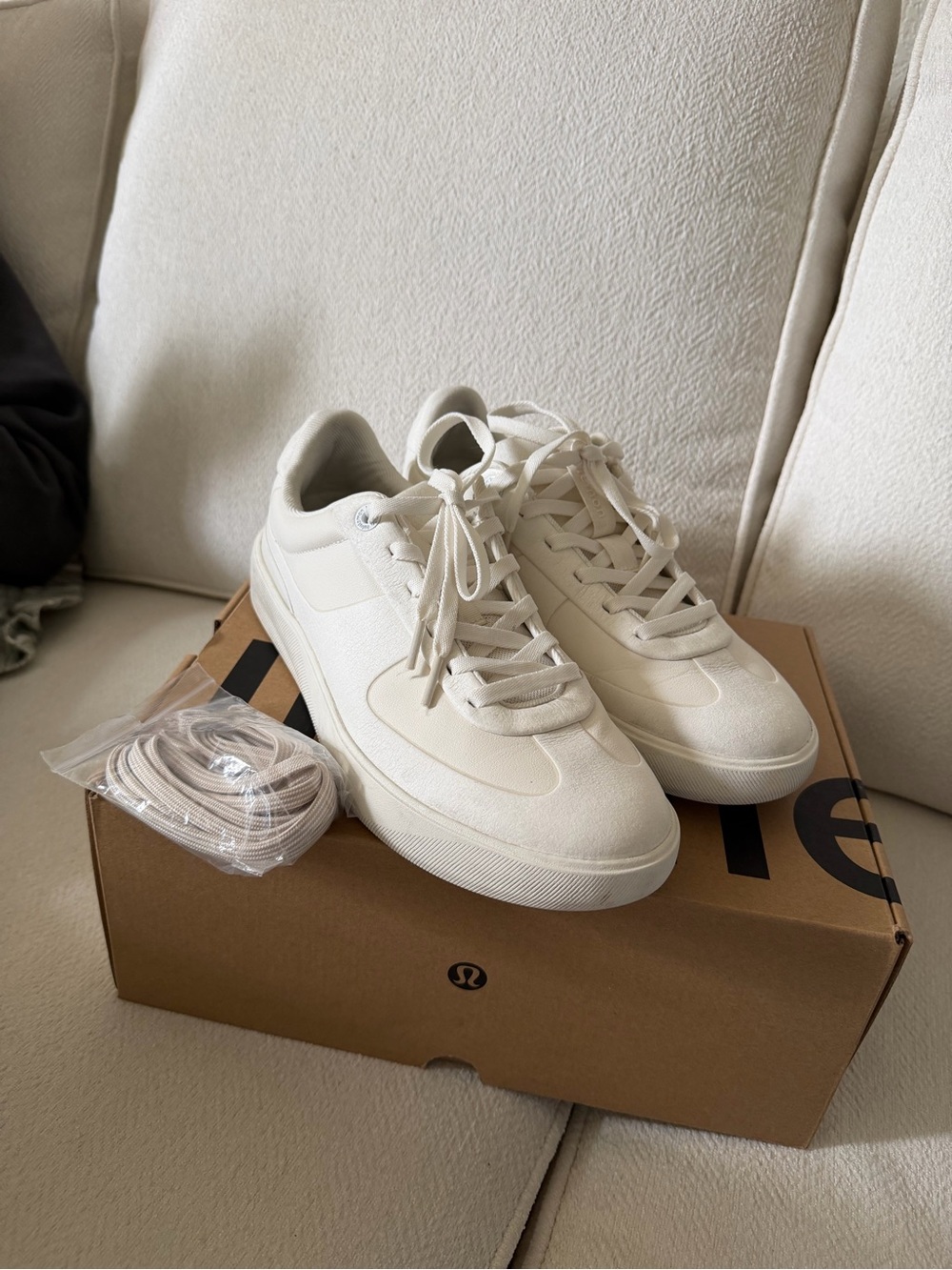 lululemon athletica cityverse/ Cream Low-Top Sneakers with Extra Laces